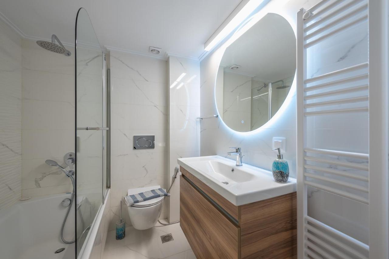 The Luxury Suite By Cloudkeys เอเธนส์ ภายนอก รูปภาพ